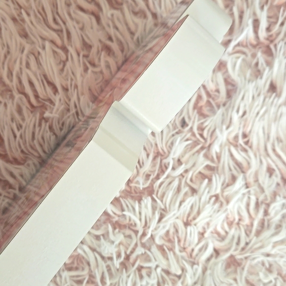 🎀NWT Chanel Art Decor - Picture 4 of 7